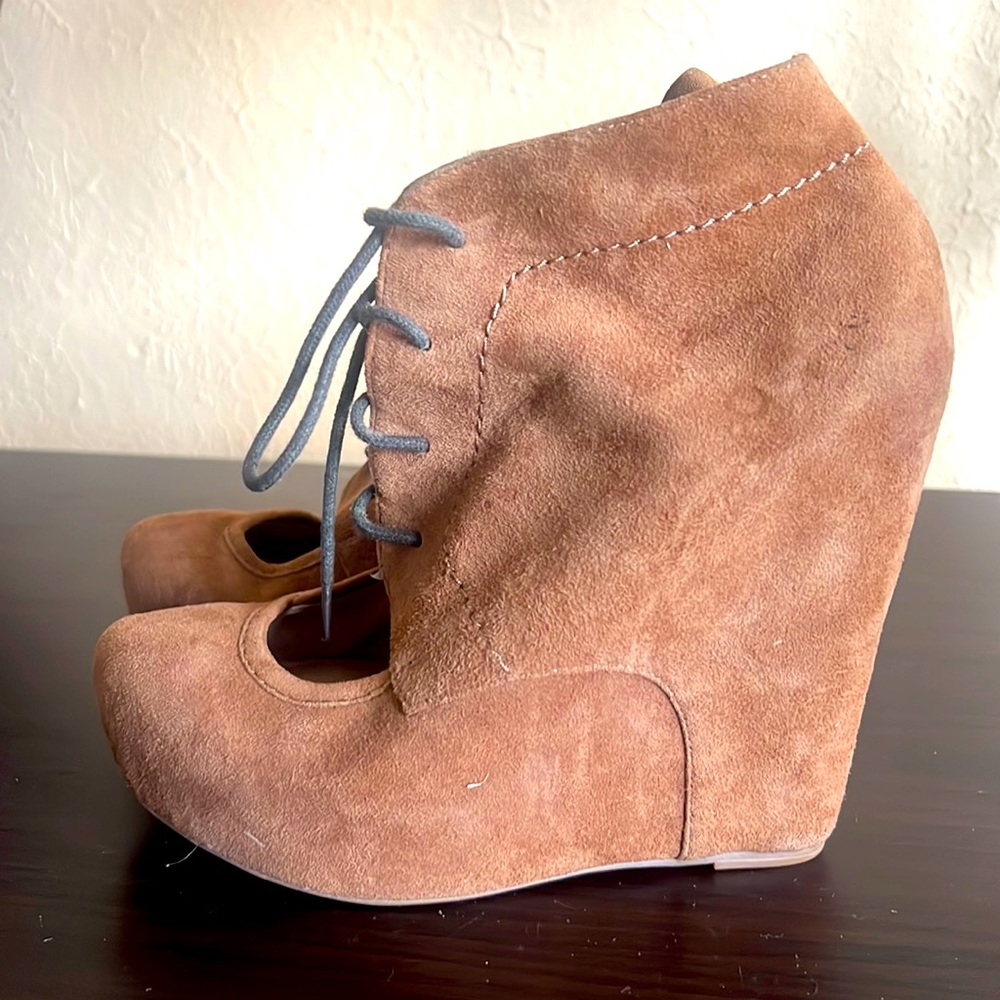 Urban Outfitters Matiko heels 7.5